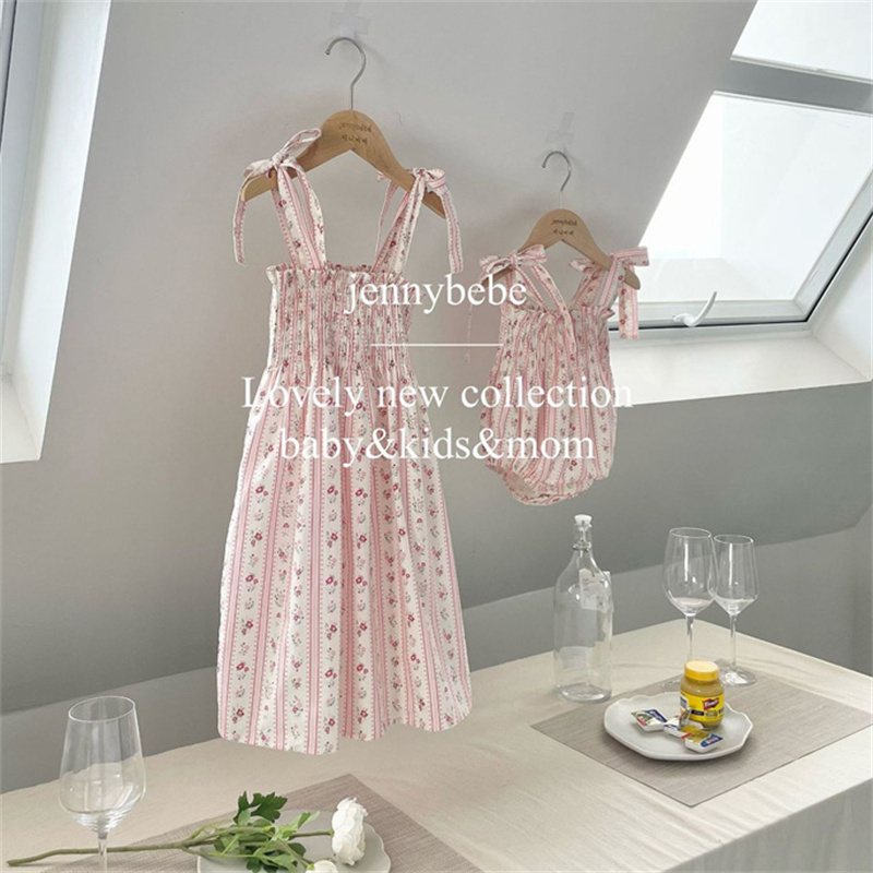 Sweet Little Girls Strap Rompe - Baby Clothing Stores recension och pris