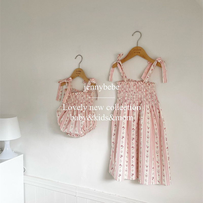 Sweet Little Girls Strap Rompe - Baby Clothing Stores recension och pris